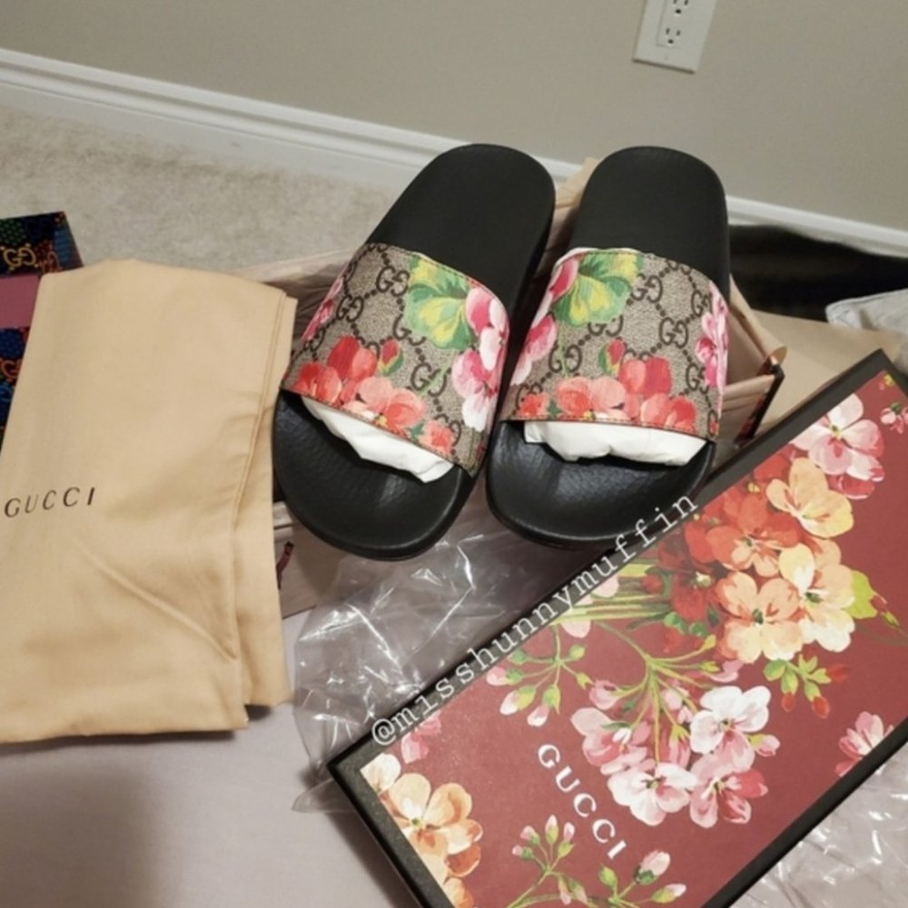 Brand New In Box Gucci Floral Slides in Sz 36
